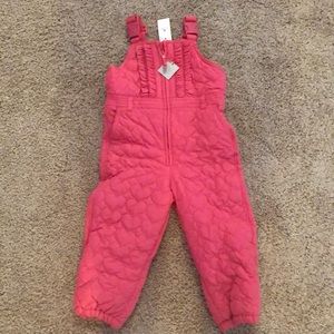 Baby Gap 2Y BRAND NEW snow suit! Pink !